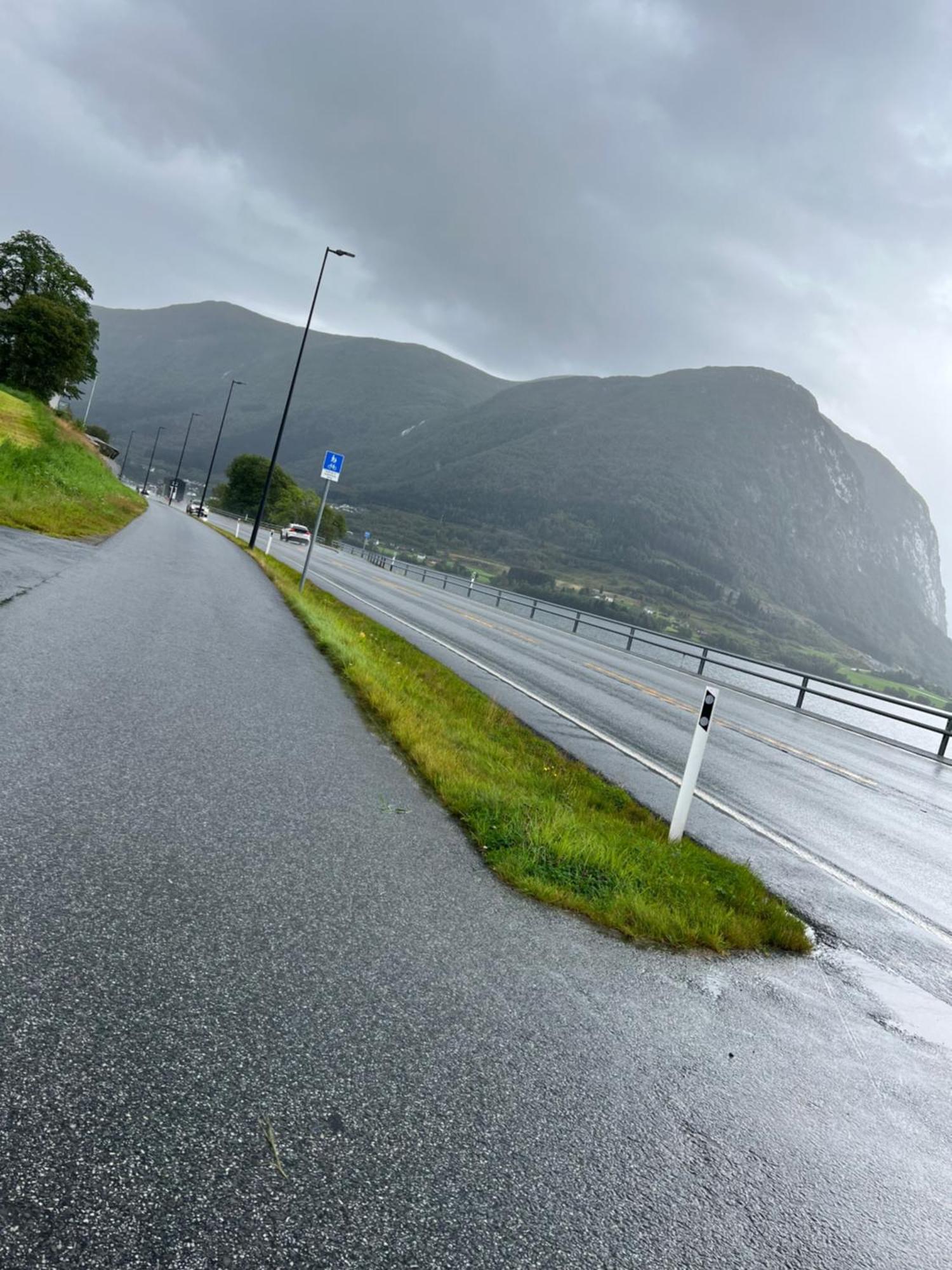 Husslattene With Terrace Skei (Sogn og Fjordane)
